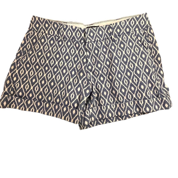 Dear John Pants - Dear John Women's Blue/White Cuffed Printed Shorts SZ 28